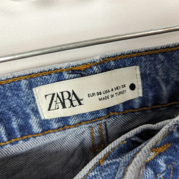 ZARA sz 4 Acid Washed Raw Hem 90s Mom Jeans Medium Wash Straight Leg Blogger Fav - Picture 11 of 12